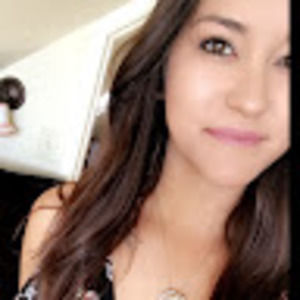 Meet your Posher, Marisa